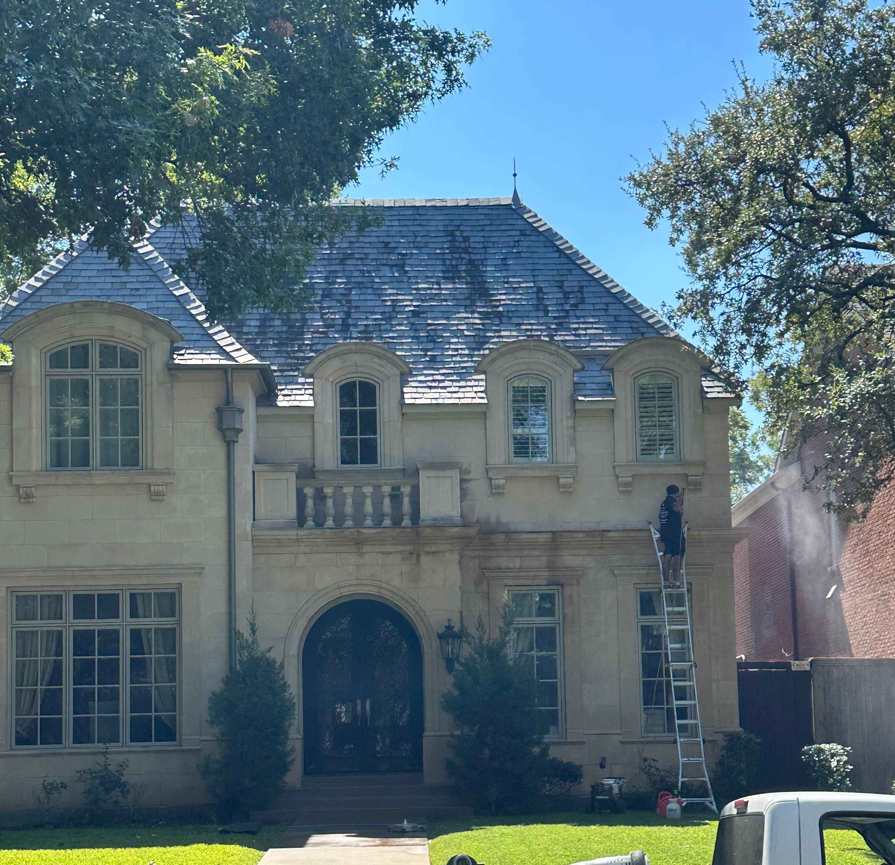 Premium Pressure Washing in University Park, Texas Thumbnail