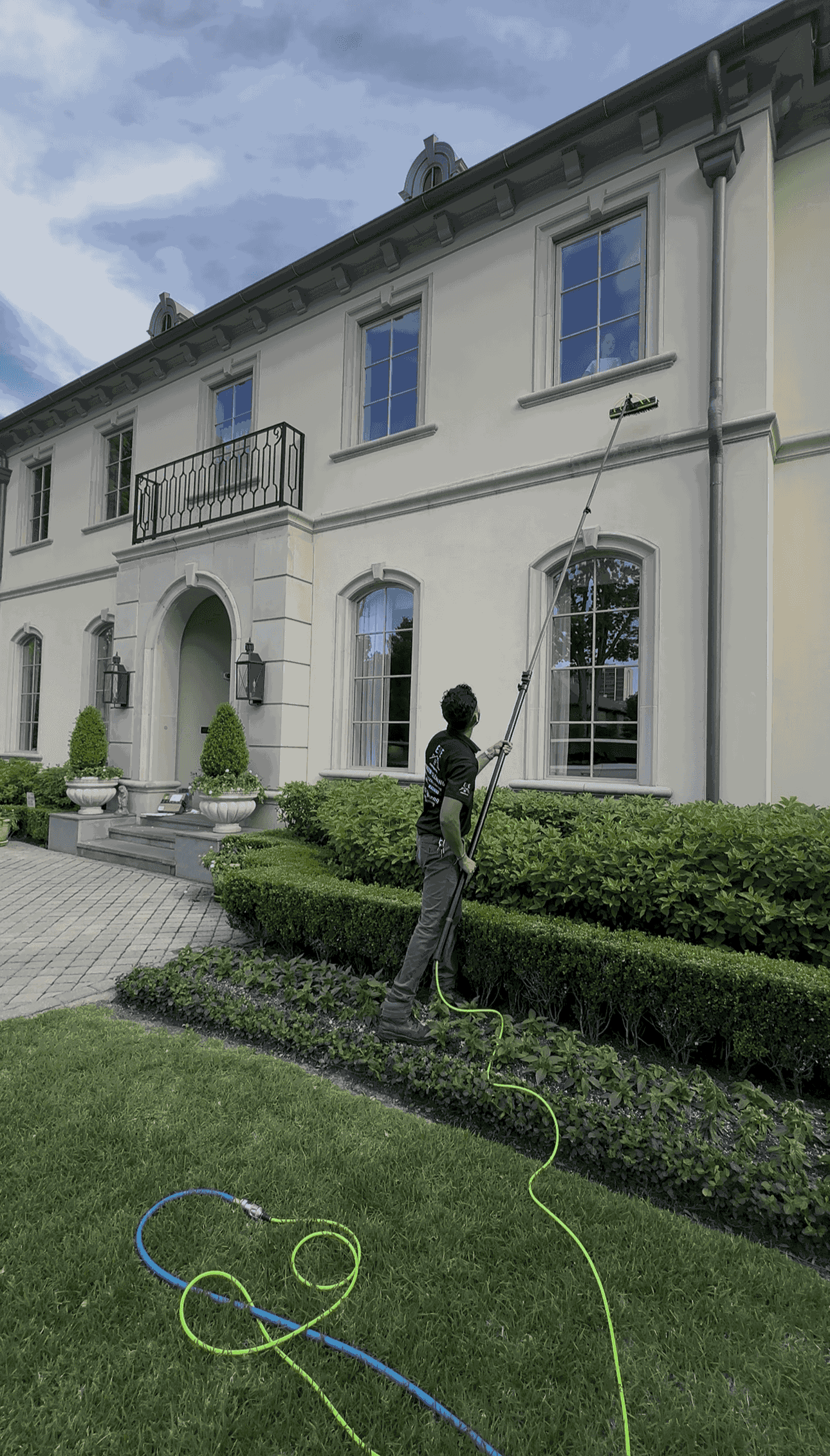 Premium Window Cleaning in University Park, Texas
