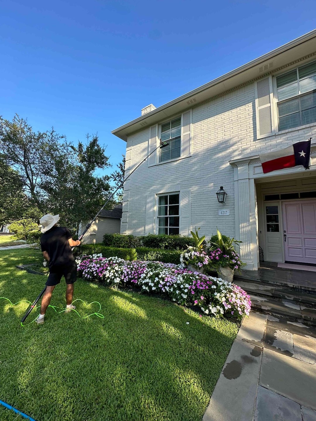 Top Notch Window Cleaning in Highland Park, Texas Thumbnail