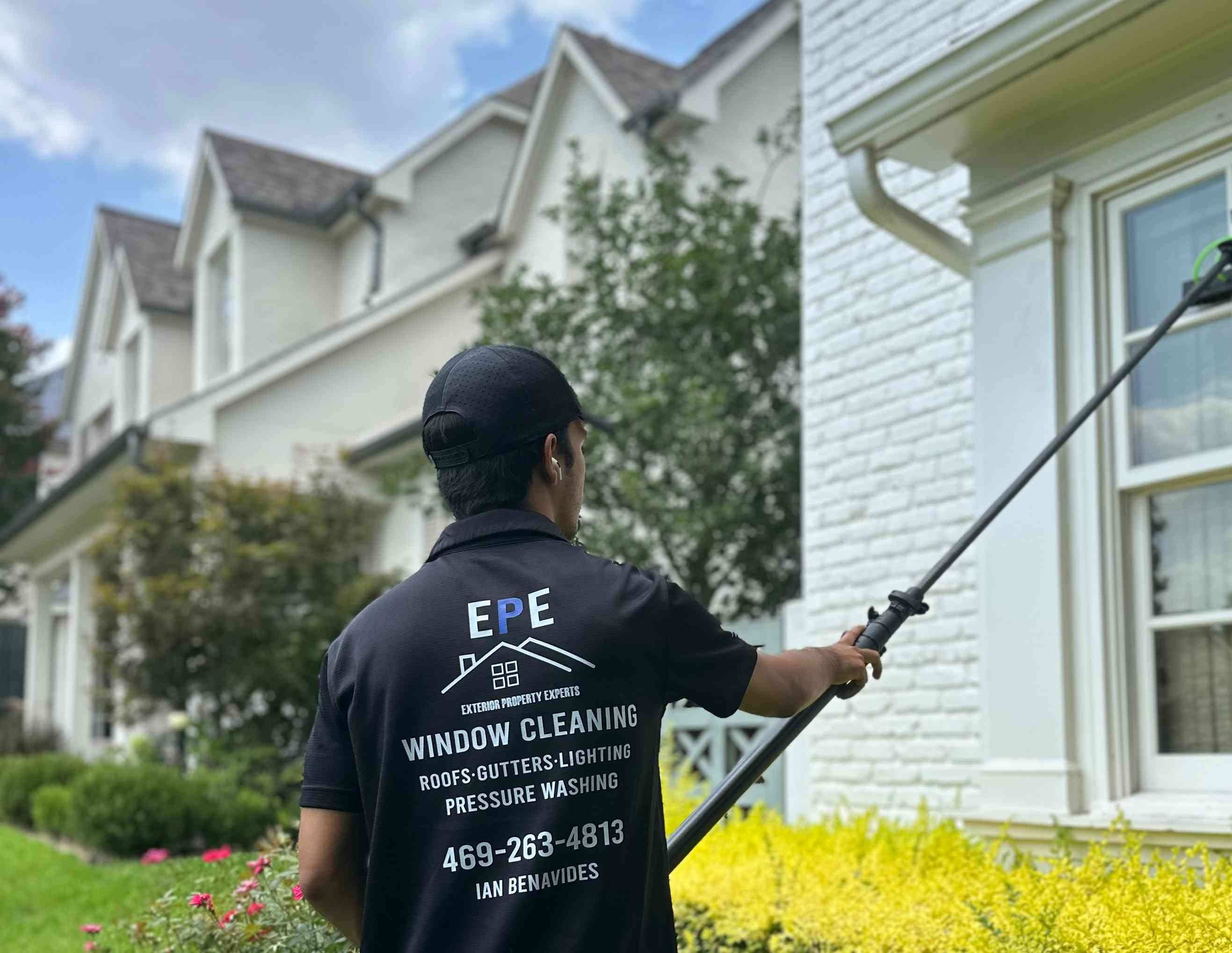 Top Notch Window Cleaning in University Park, Texas Thumbnail