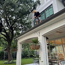 Top-Quality-Gutter-Cleaning-Performed-in-Highland-Park 0