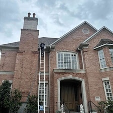 Top-Quality-Gutter-Cleaning-in-Highland-Park-Texas-2 1