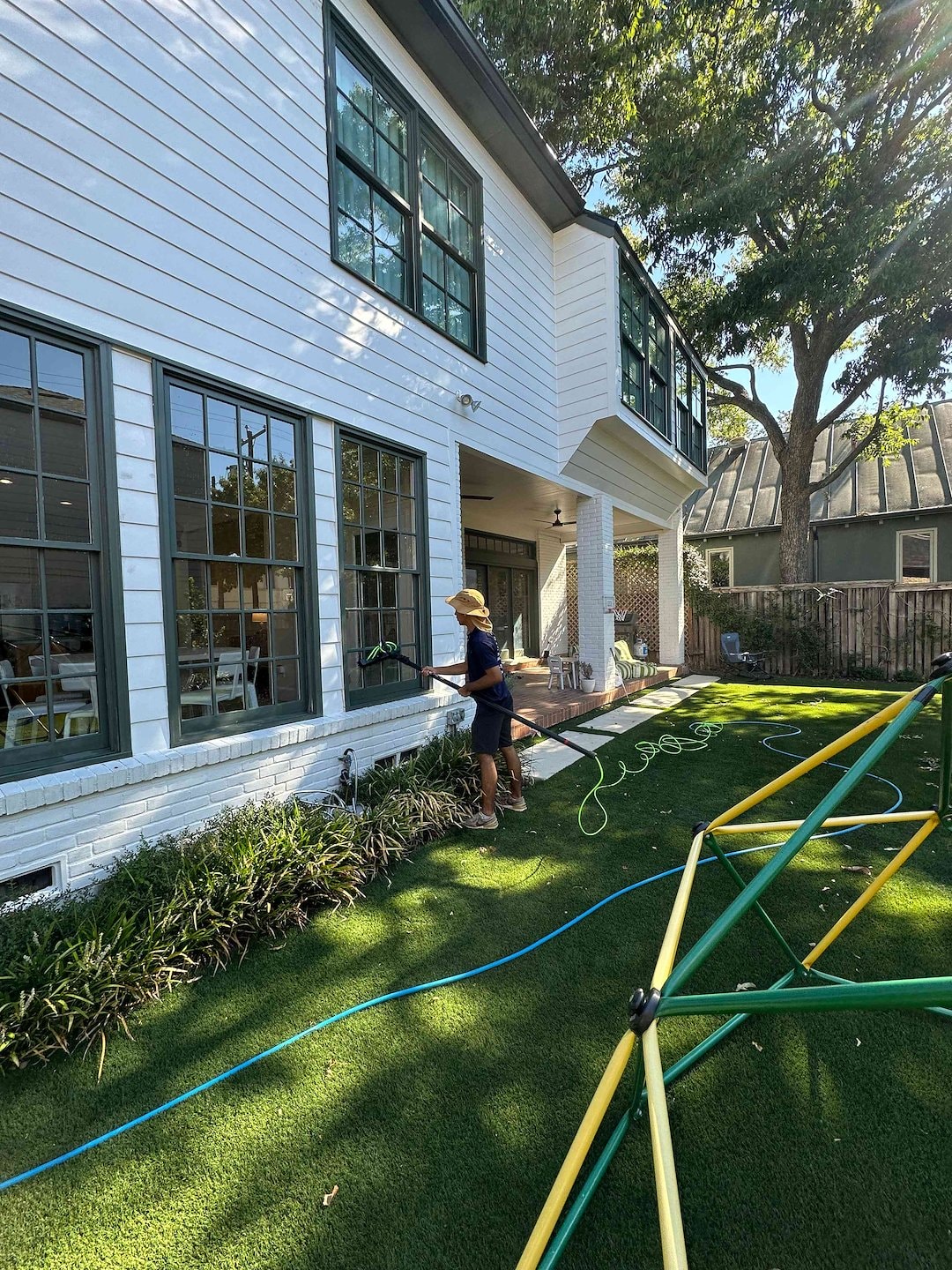 Top Quality Window Cleaning Performed in Highland Park, Texas Thumbnail