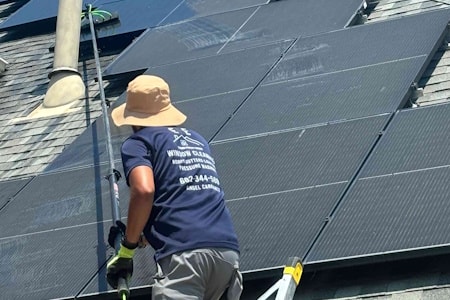 Solar Panel Cleaning Thumbnail